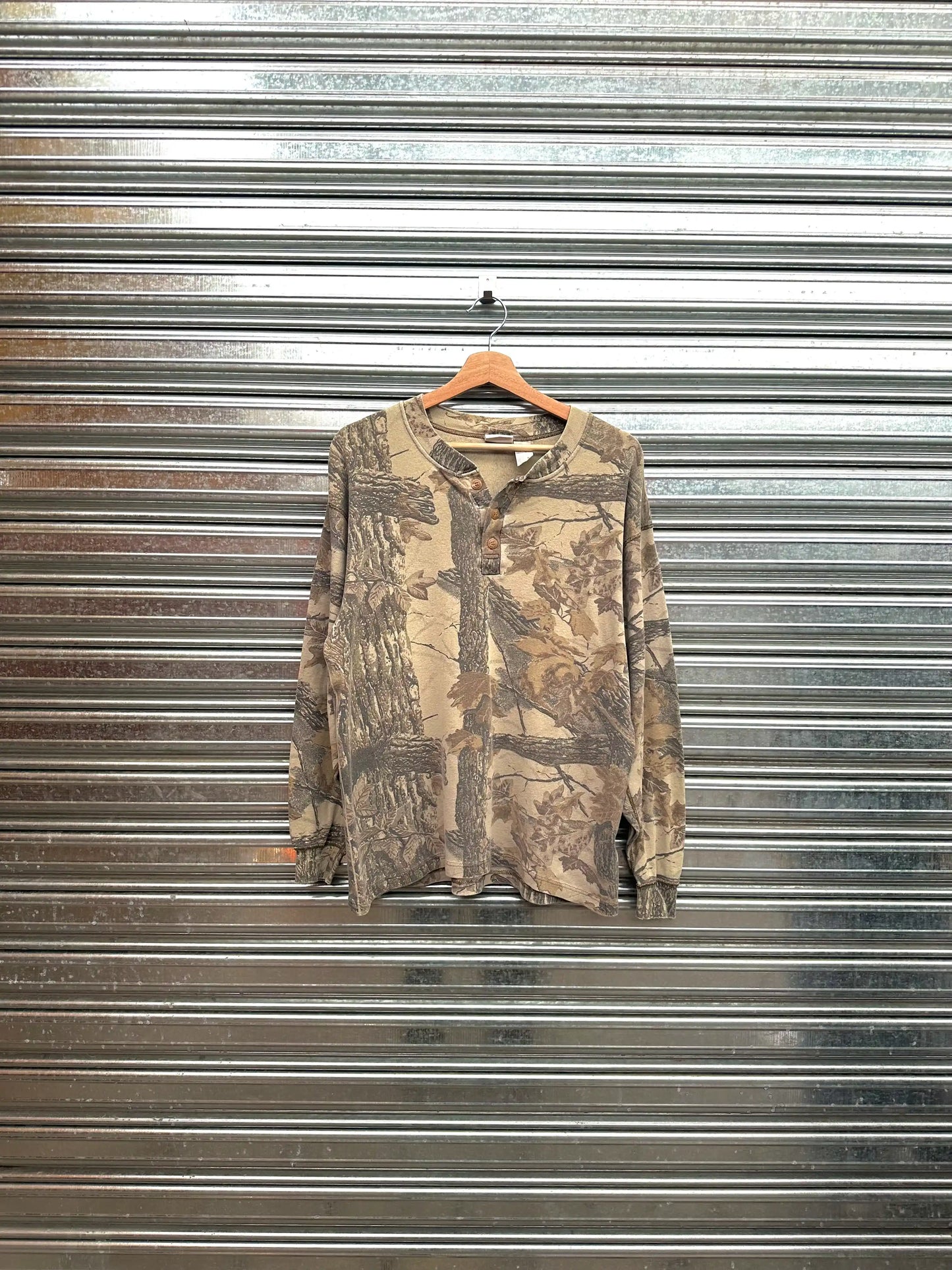 (XL/XXL) Remera Real Tree Vintage con Botones