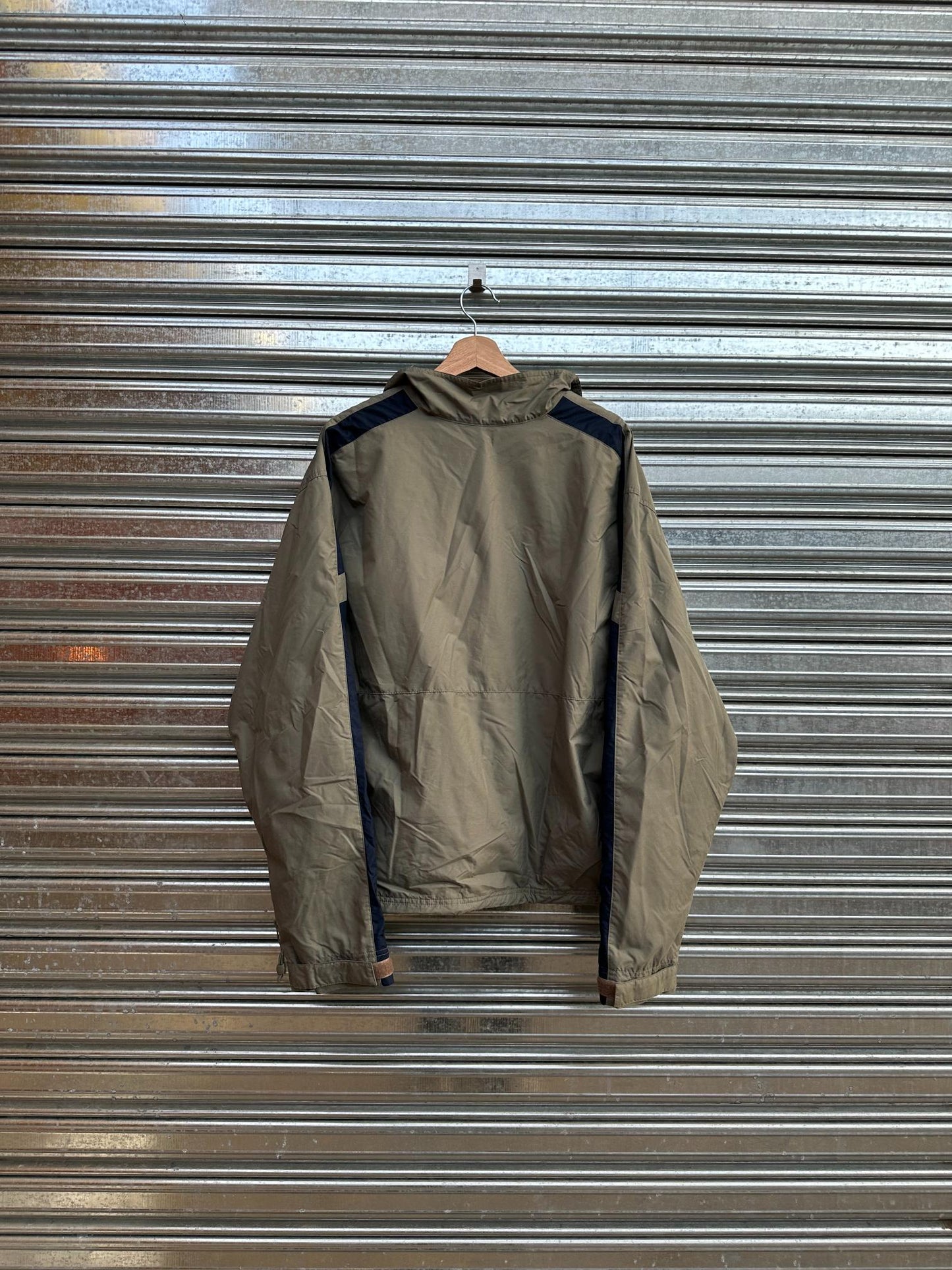 (XL) Campera Nike Vintage Rompevientos Ajustable Y2K "Moss Green / Blue Hit "