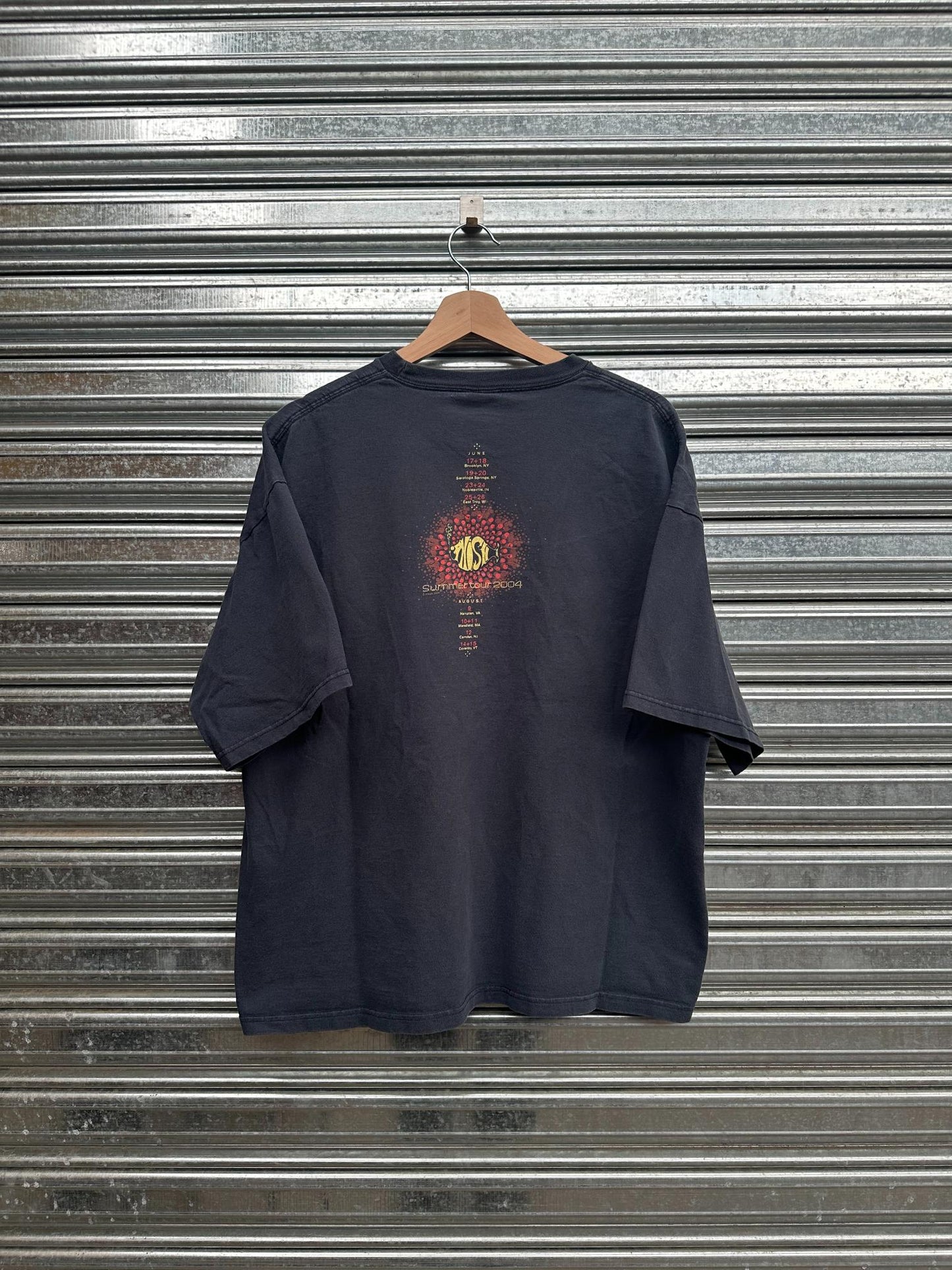 (XL) Reme Beneficial Ts x Akish "Summer Tour 2004"