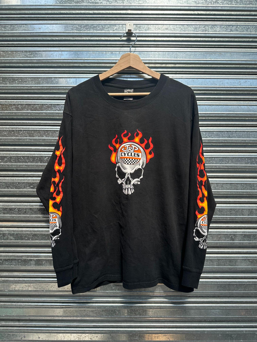 (L) Reme Y2K Lightning Clothing Manga Larga "JyP Cycles x Fire Skull"