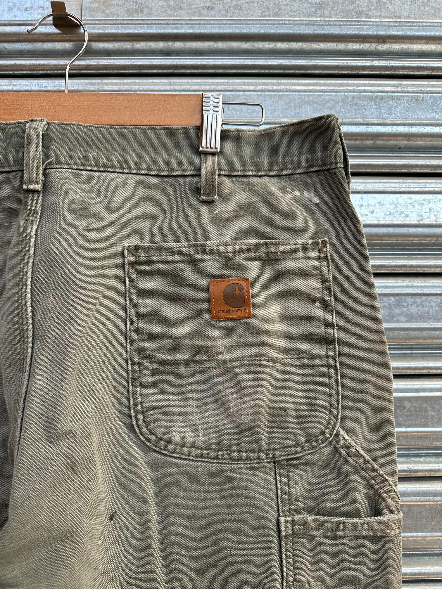 (38) Carpintero Carhartt "Destroyed/Repaired Green"