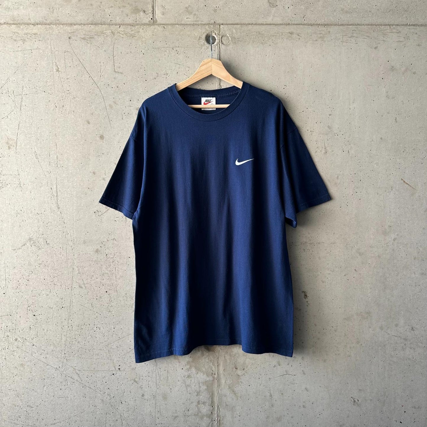 Remera Nike Vintage 90s "White Over Blue"