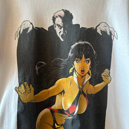 (M) Remera Supreme "Vampirella" SS17