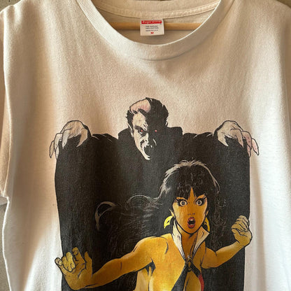 (M) Remera Supreme "Vampirella" SS17