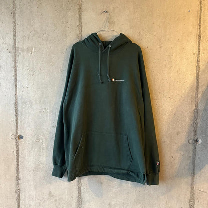 (L) Canguro Vintage Champion Verde "Embroidered Isologo"