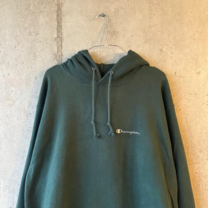 (L) Canguro Vintage Champion Verde "Embroidered Isologo"