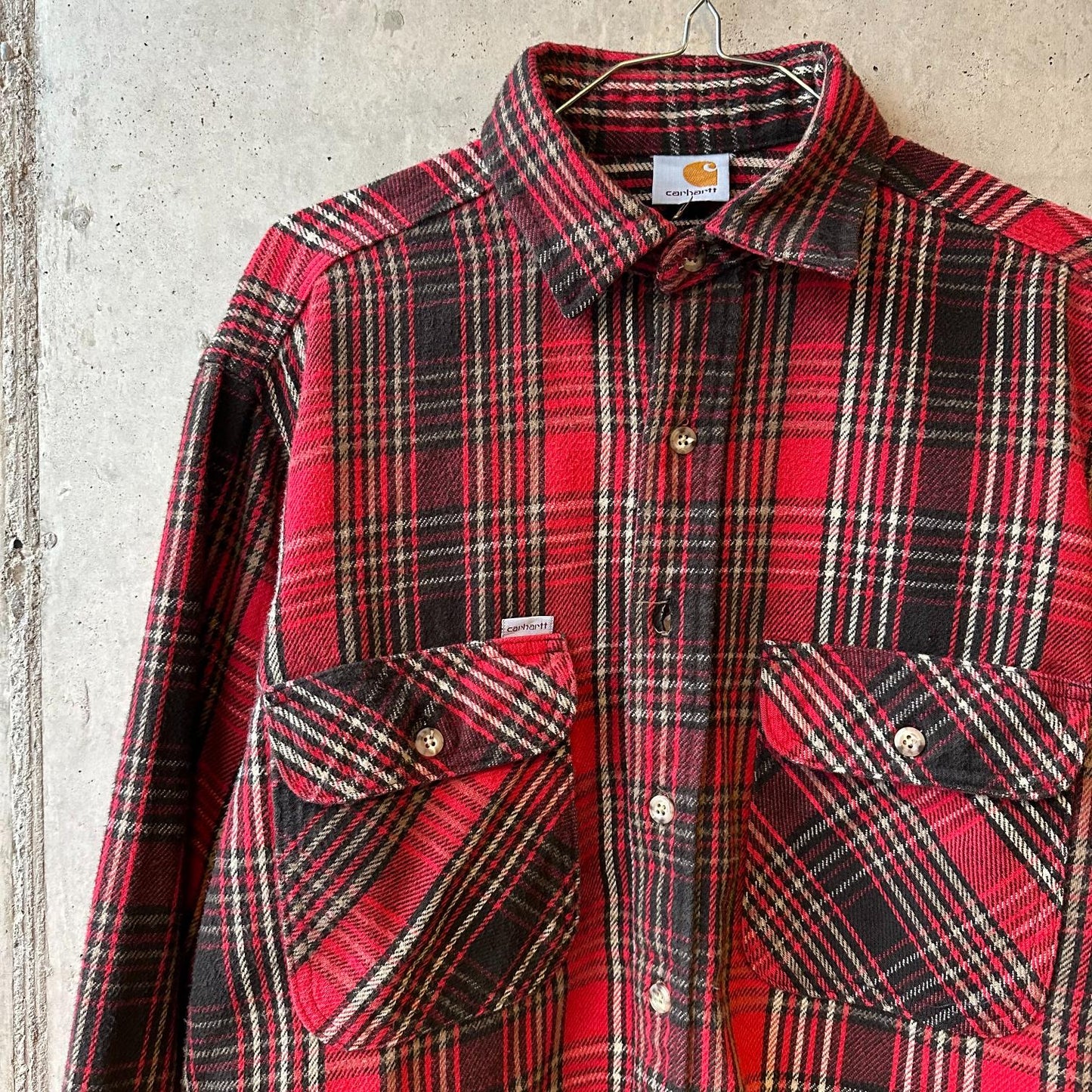 (L) Camisa de Franela Carhartt "Red Oak"