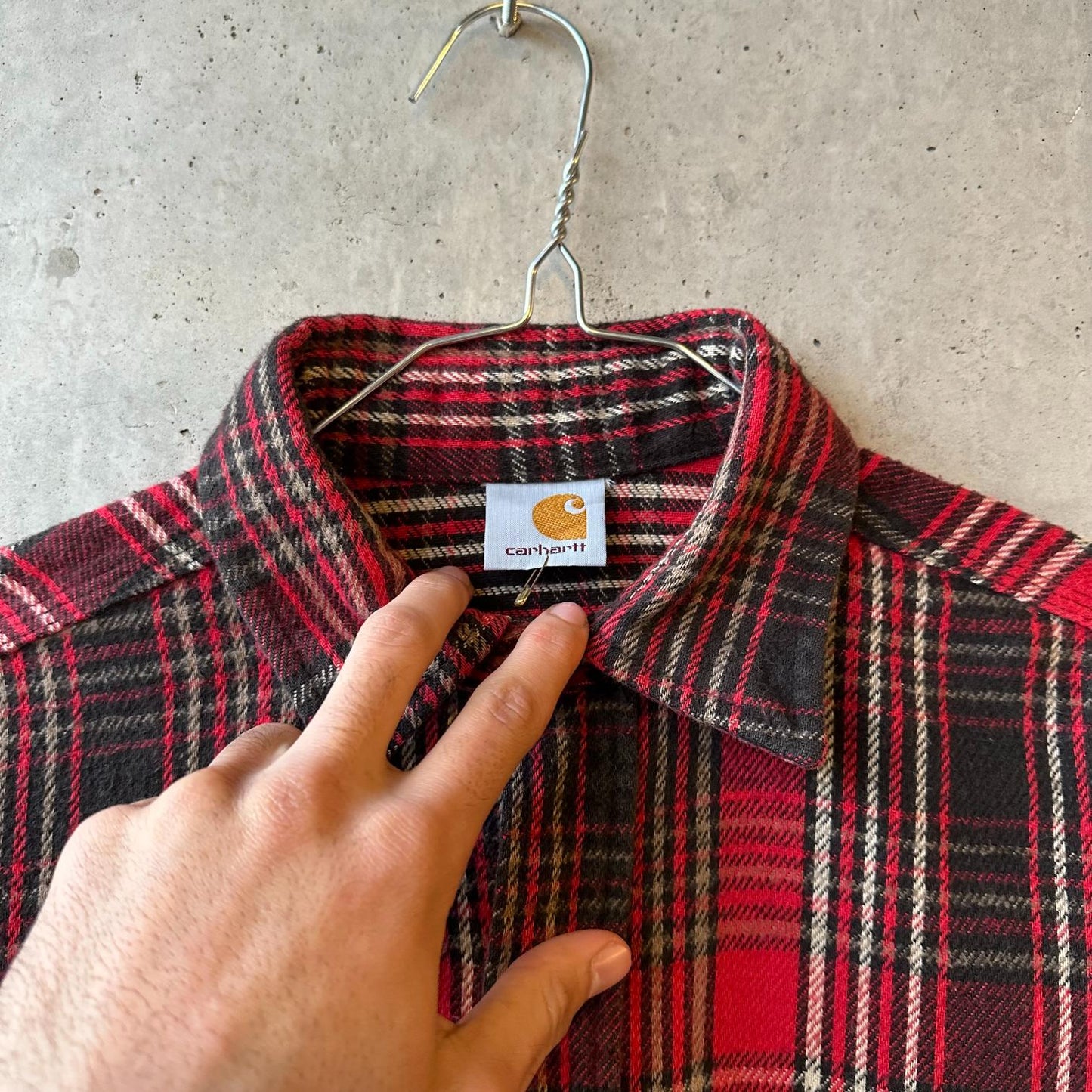 (L) Camisa de Franela Carhartt "Red Oak"