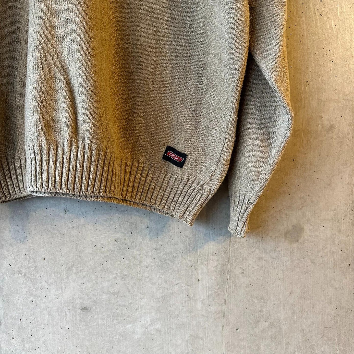 (L) Buzo Old Money Dickies "Beige"