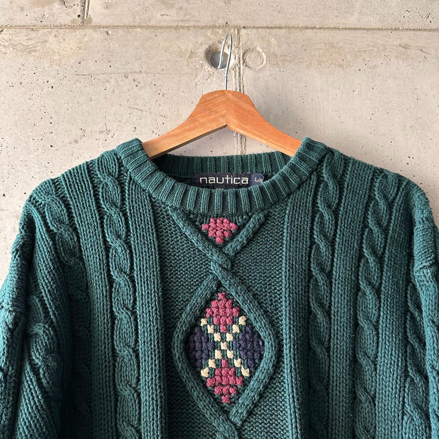 (L) Vintage Sweater Nautica "Geeen x Red and Cream"