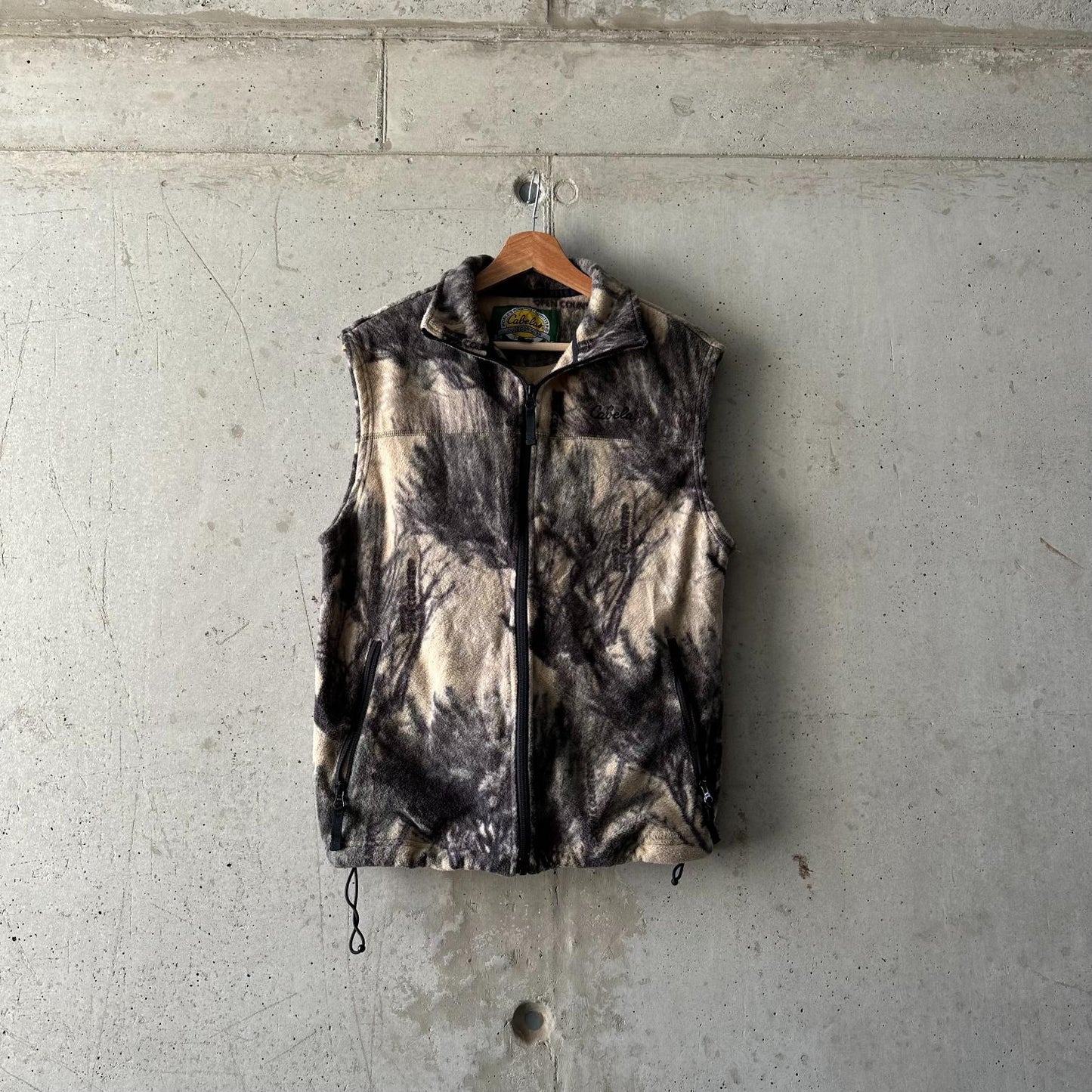 Chaleco Cabelas x Realtree "Gray Forest"