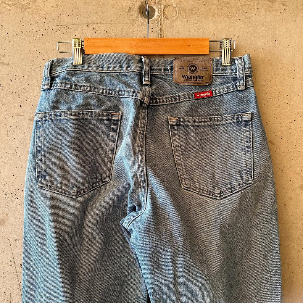 (31) Jean Wrangler Azul Claro