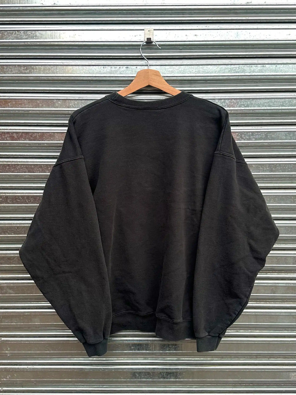 (L) Buzo Vintage  NHL "Buffalo Black"