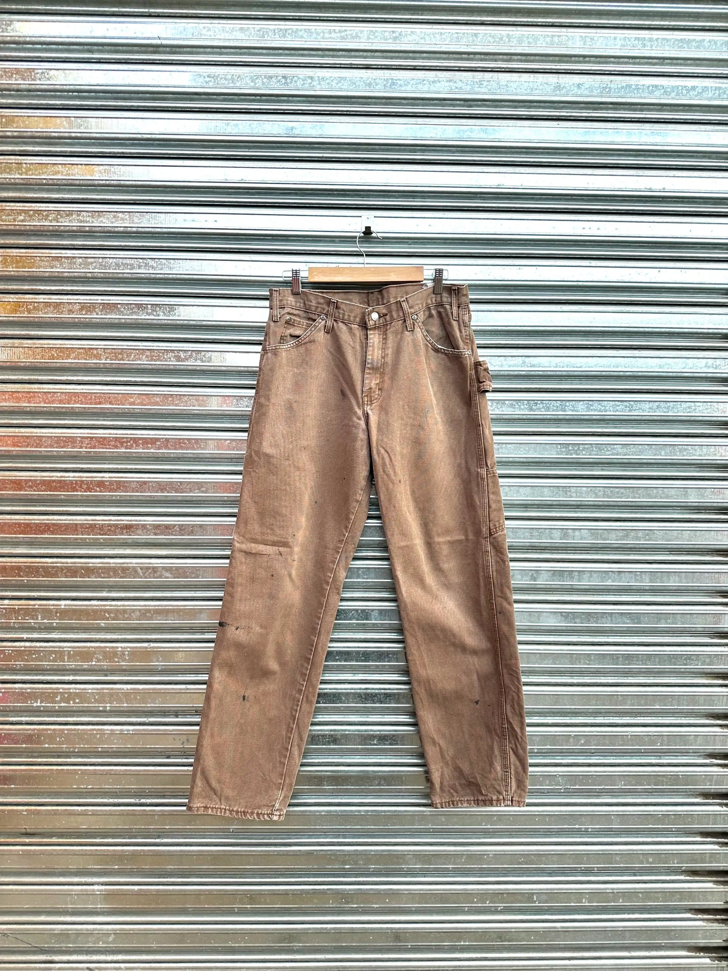 (32) Jean Carpintero Dickies "Mocca Brown / Black Paint"