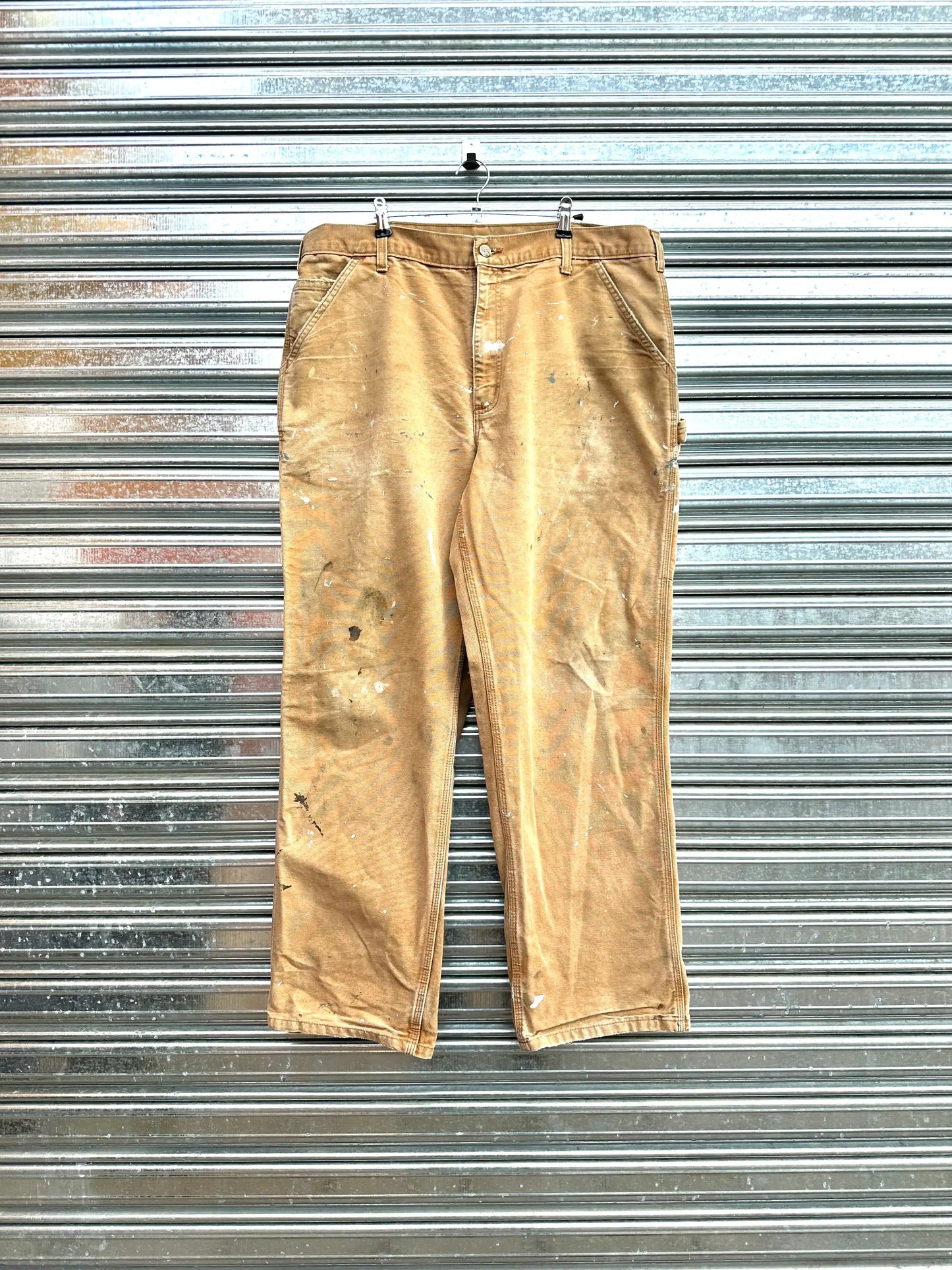 (38) Jean Carpintero Carhartt "Beige x Paint Splattered"