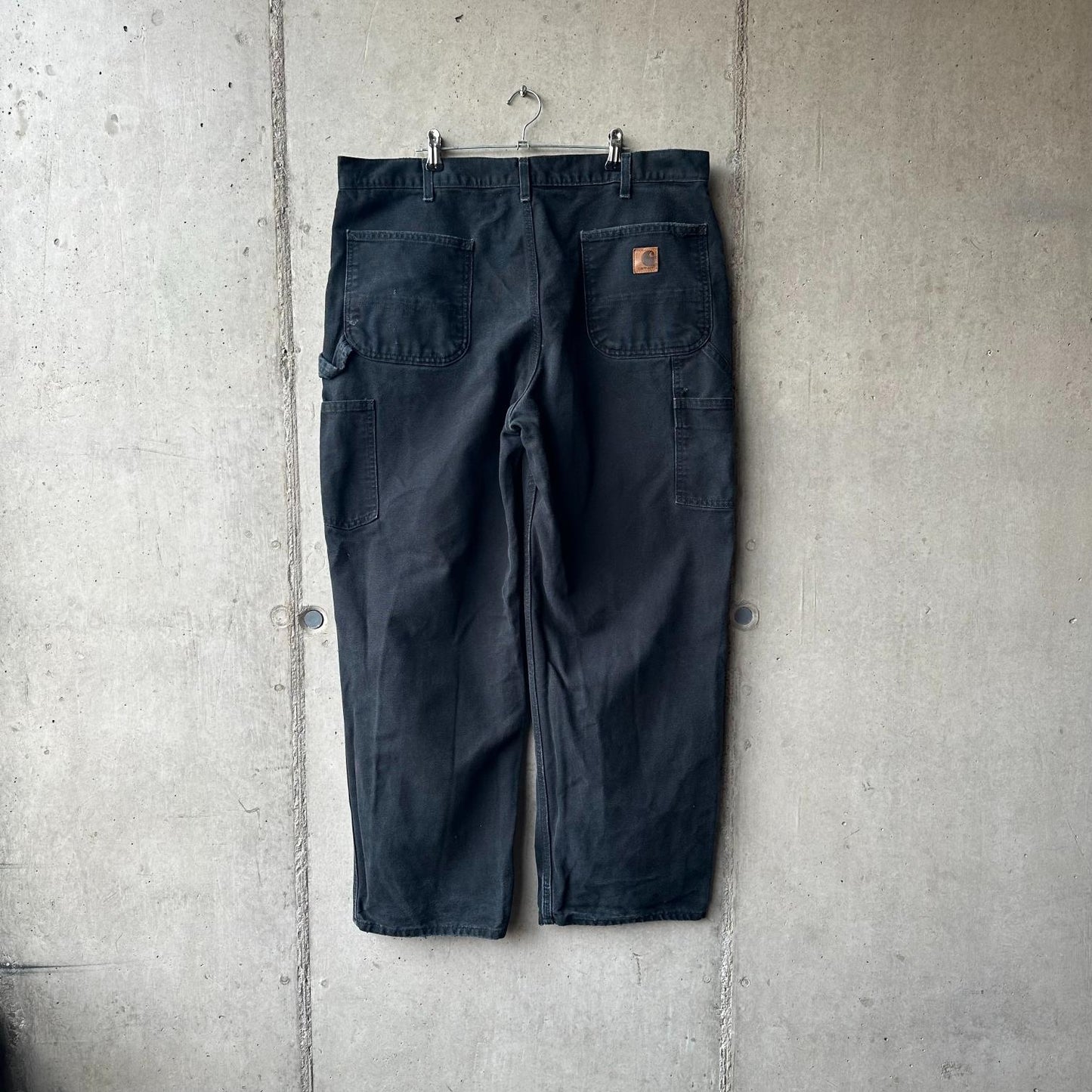 (38) Pantalón Carpintero Vintage Carhartt "Black x Paint"