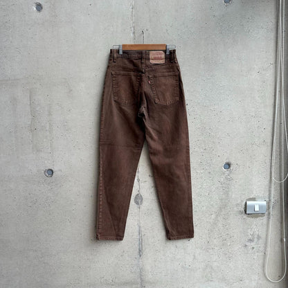 (28) Jean Vintage Levis 550 (Wmns) Marron Travis Scott