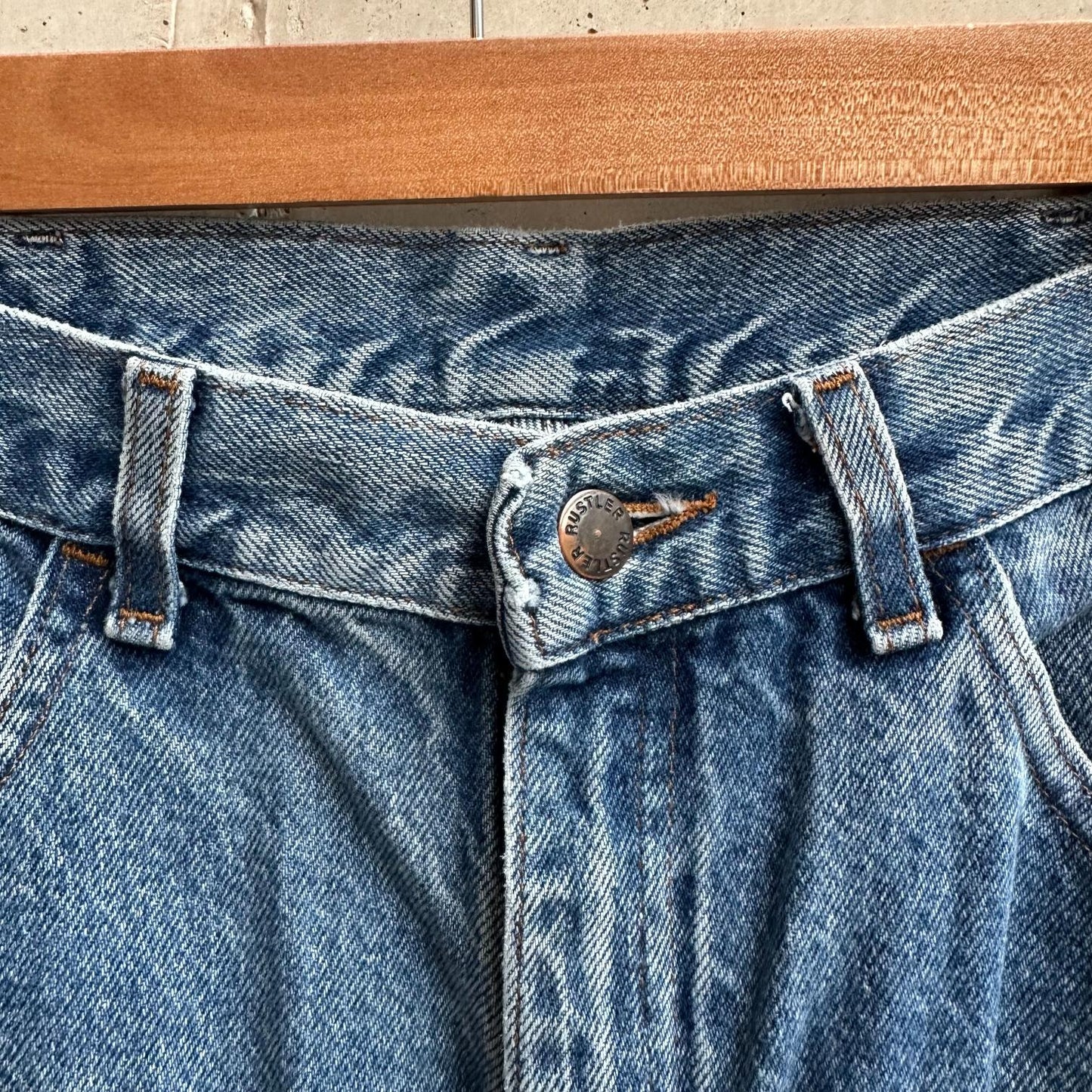 (30) Jean Vintage Rustler Relaxed "Blue Jean"