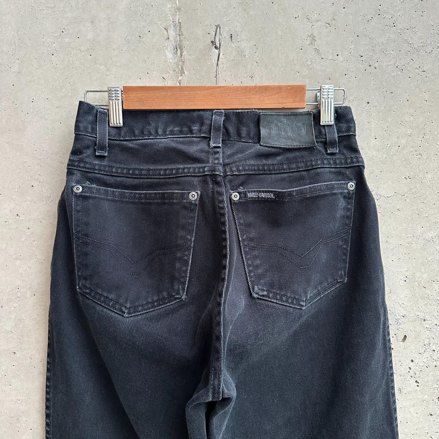 (28) Jean Vintage Mom Jean Harley Davidson