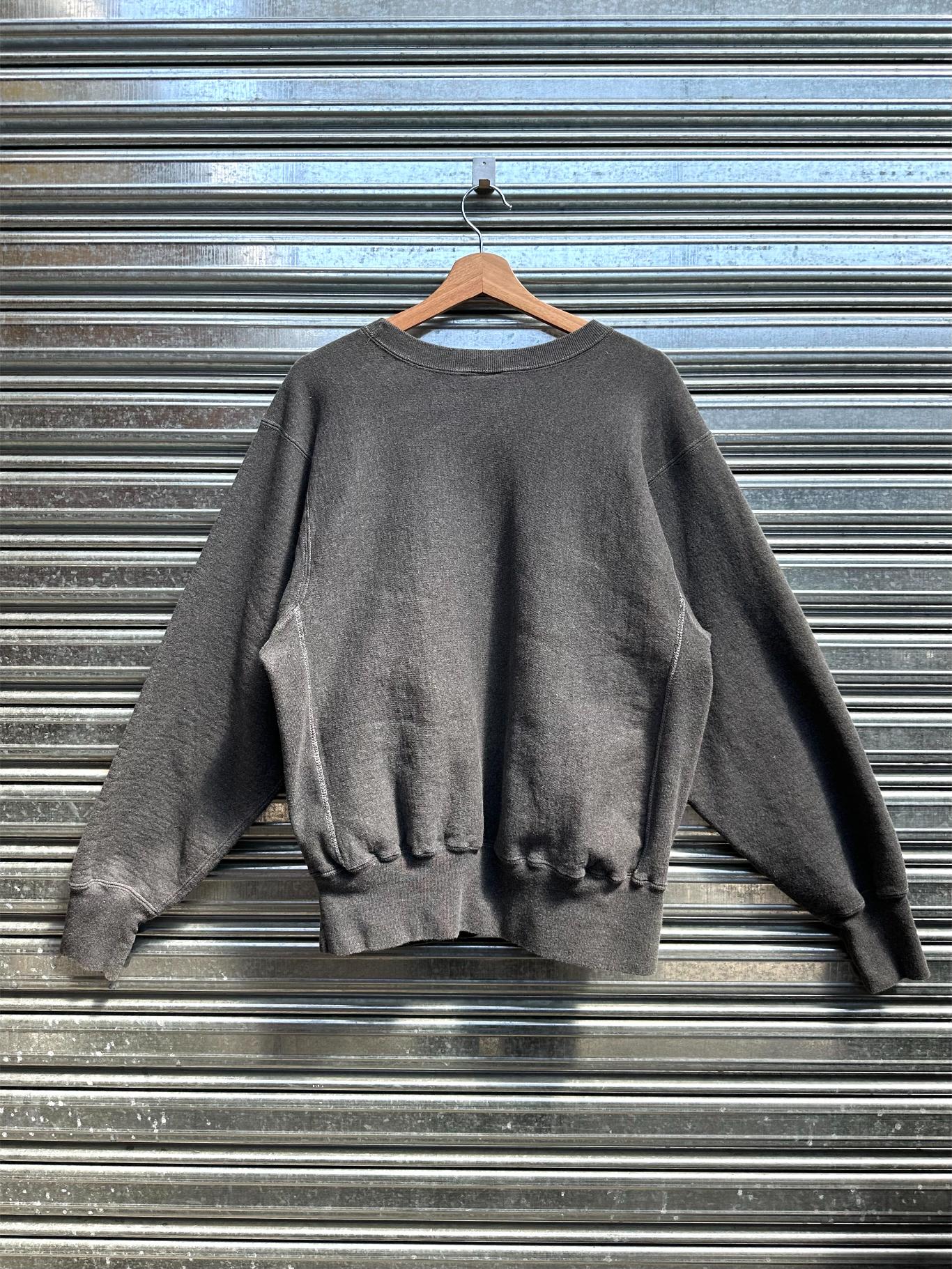 (L)Buzo Crewneck Champion Vintage Faded Black "big logo"
