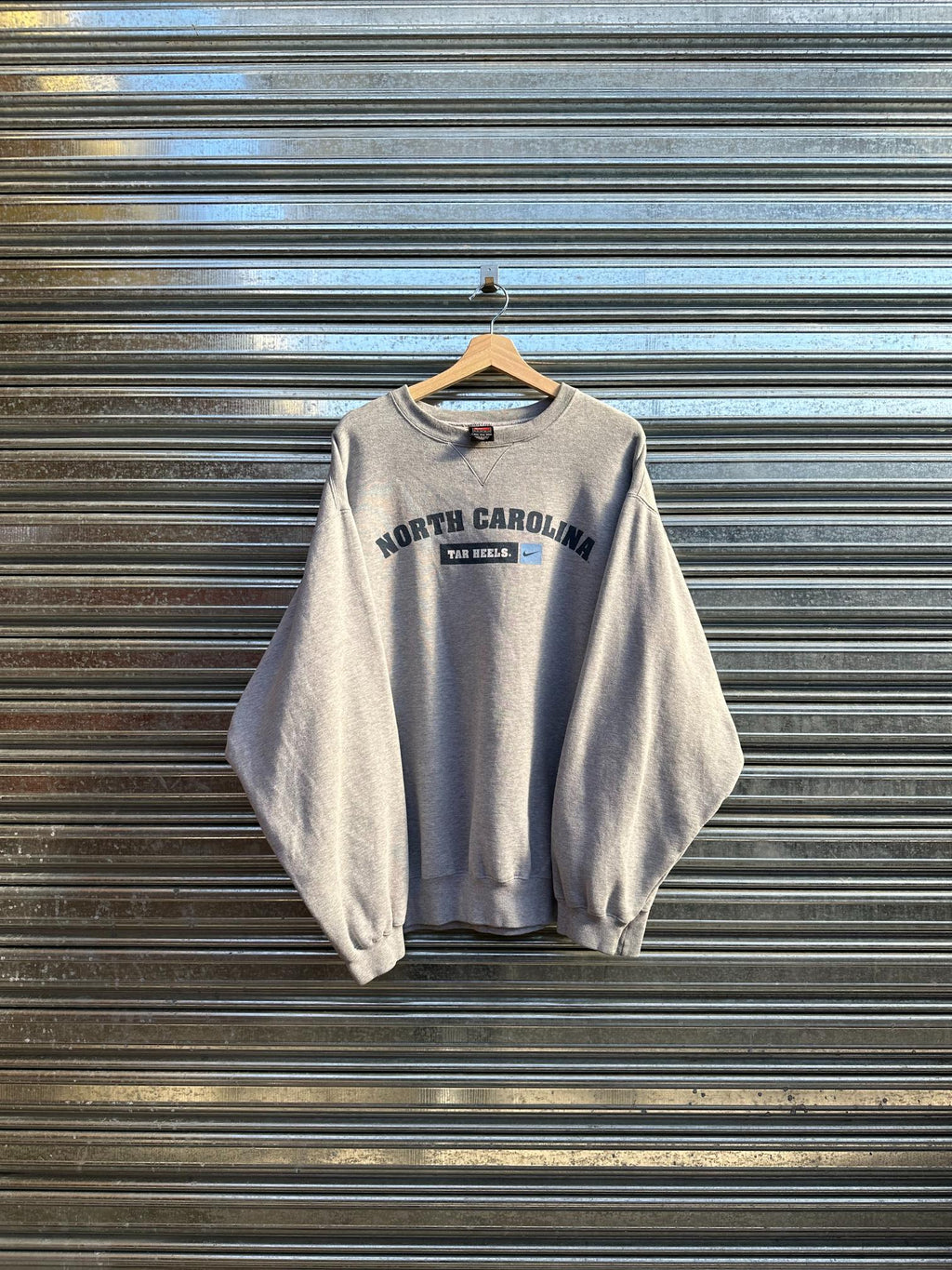 (XXL) Buzo Vintage Nike Team Años 90s 'North Carolina Tar Heels' Blue Over Gray