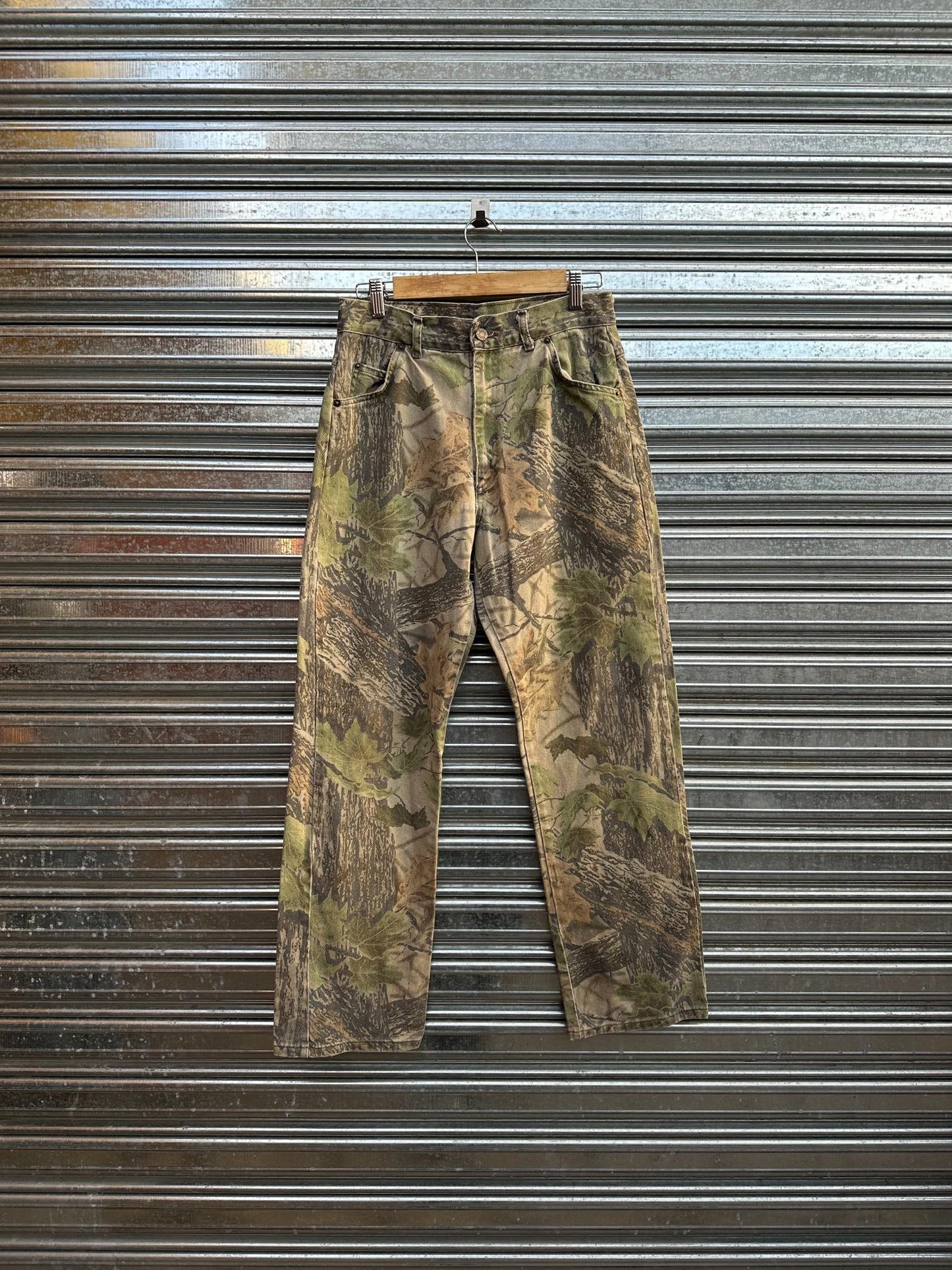 (32) Jean Vintage Duxback x Realtree 90s