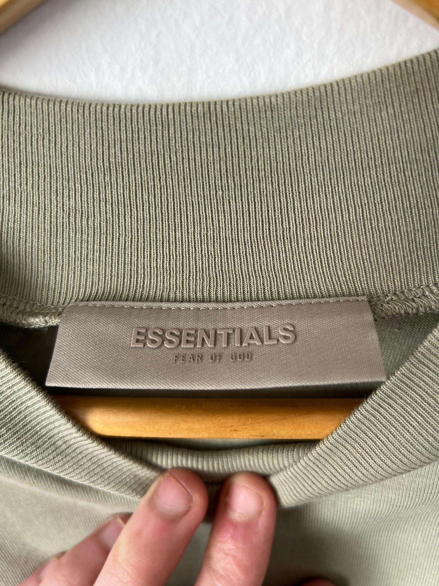 (XL) Reme Manga Larga  Essentials Fear Of God "Olive Green"