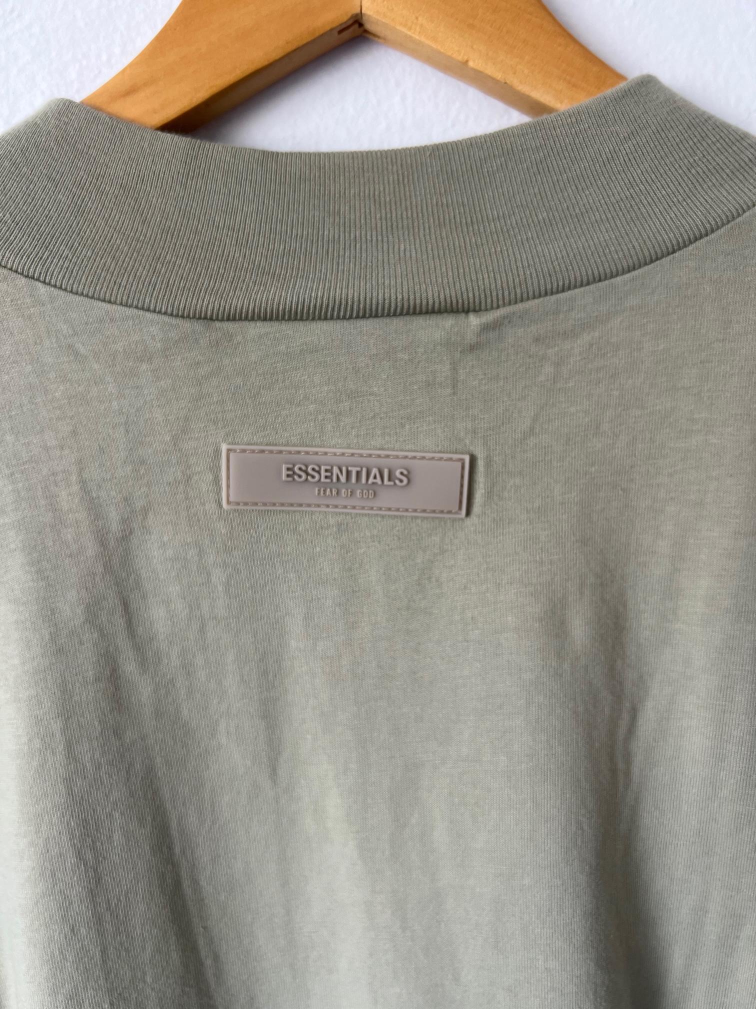 (XL) Reme Manga Larga  Essentials Fear Of God "Olive Green"
