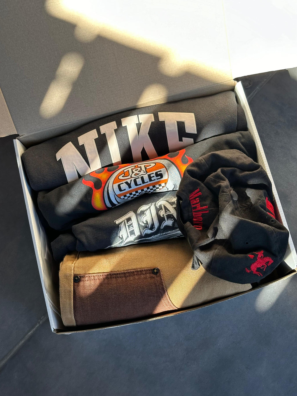 Mystery Box de Outfit Completo